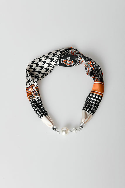Houndstooth and paisley print scarf
