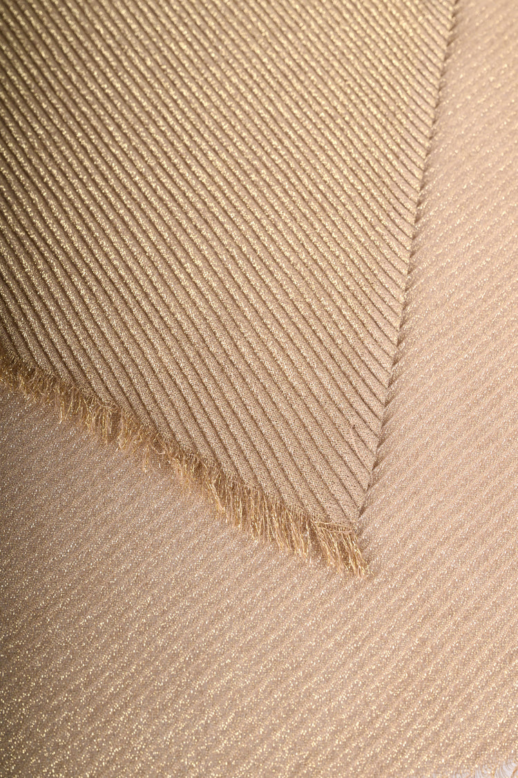 Lurex pleated scarf