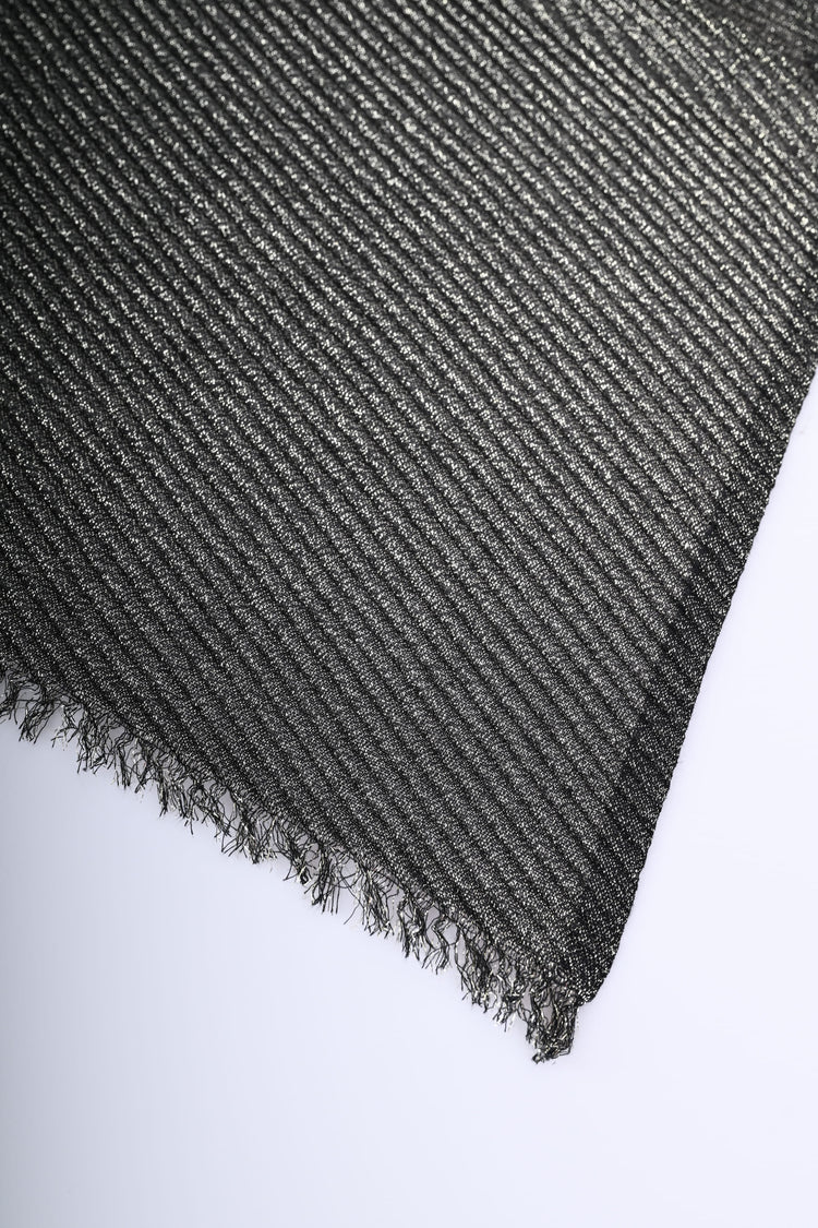 Lurex pleated scarf