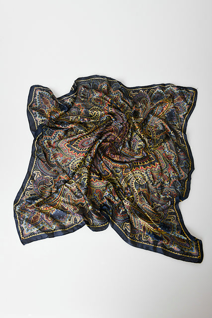 Paisley print scarf