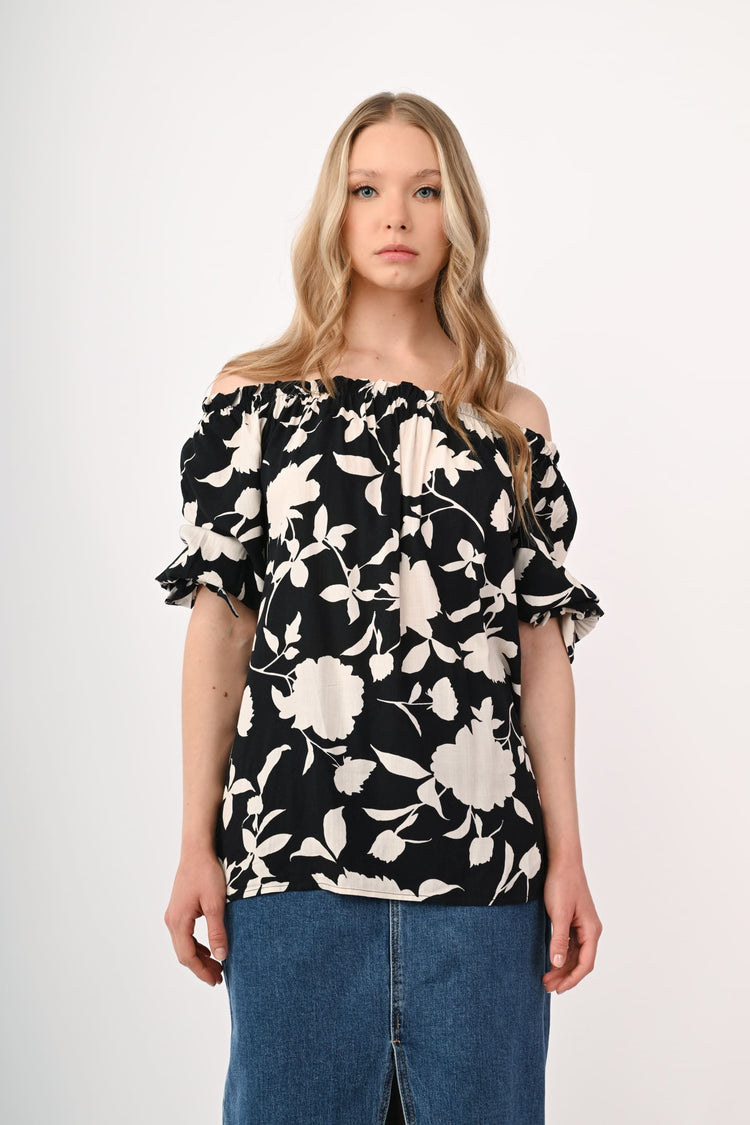 Floral print off-the-shoulder blouse