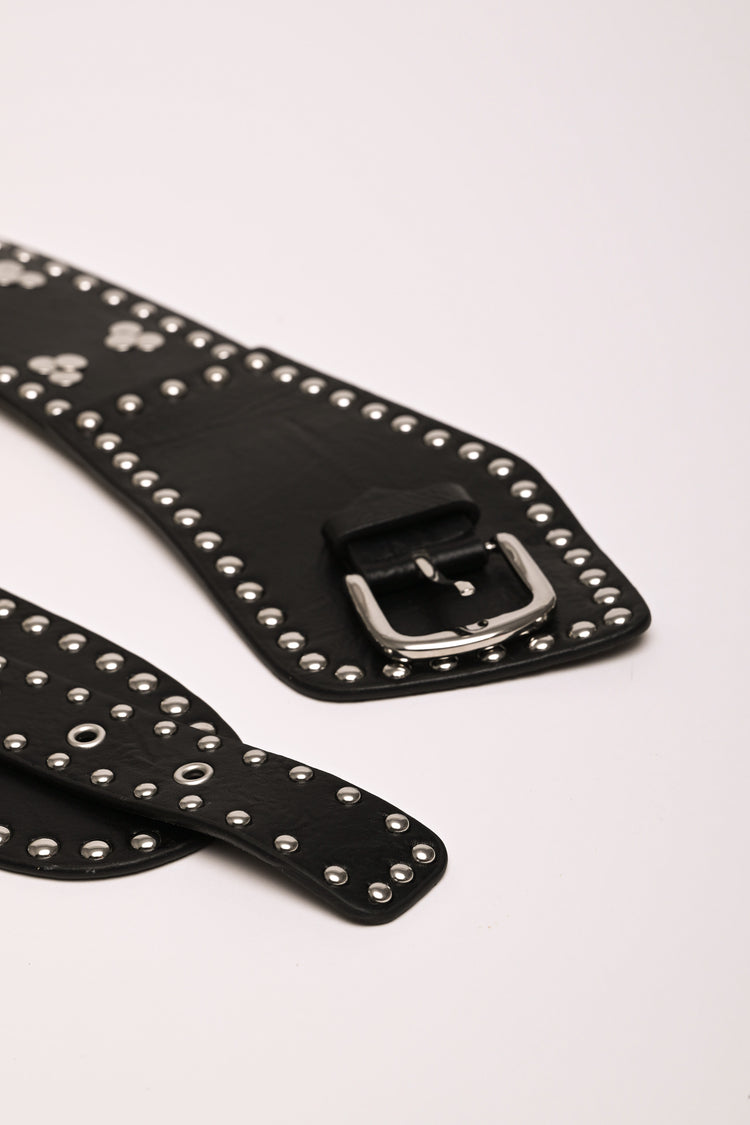 Texan-style stud belt