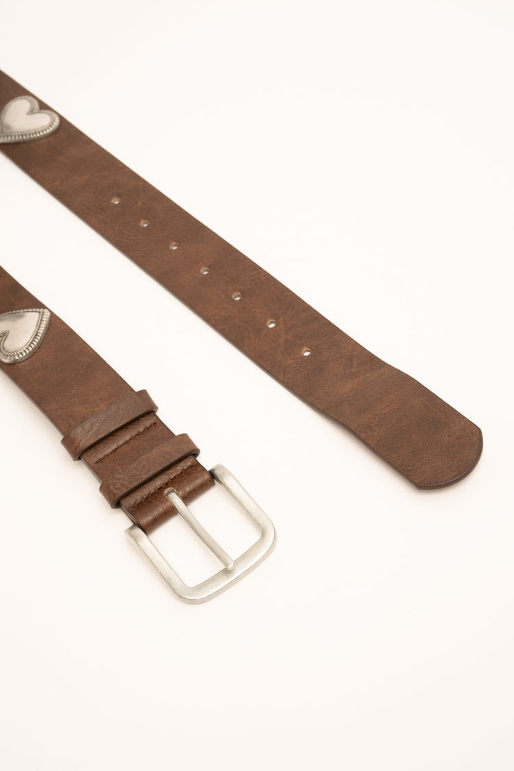 Heart-embellished brown faux leather belt