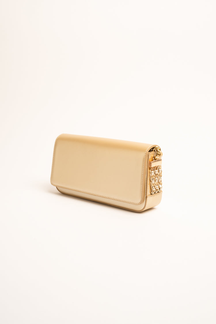 Beige faux leather chain-strap clutch bag