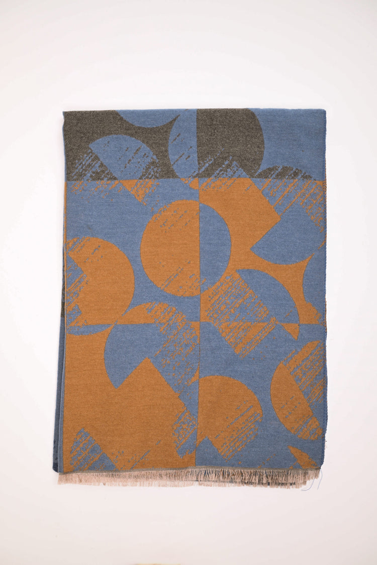 Check & circle scarf