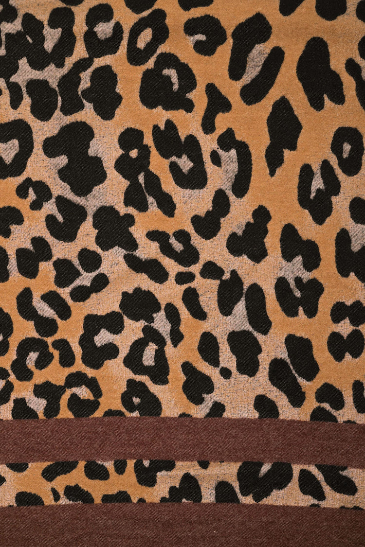 Striped animalier scarf