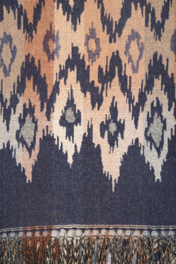 Blue-beige zigzag scarf with fringe