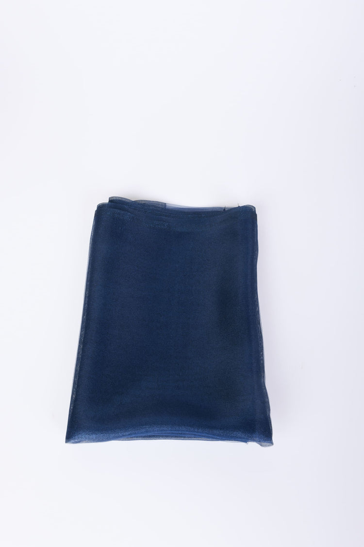 Laminated tulle stole