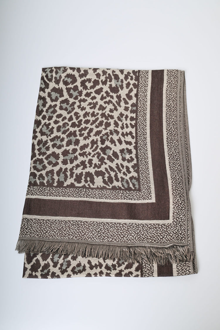 Animalier jacquard scarf