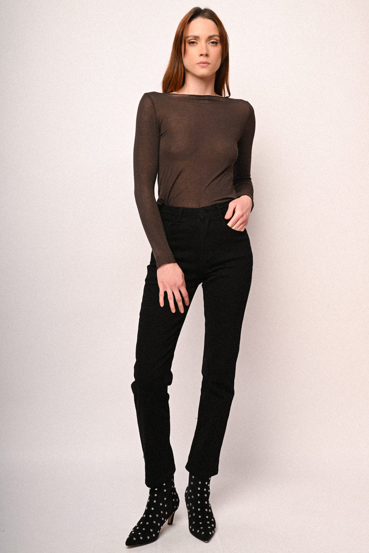Slim-fit basic jeans