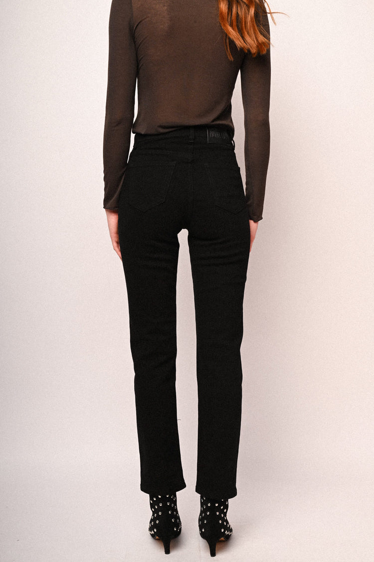 Slim-fit basic jeans