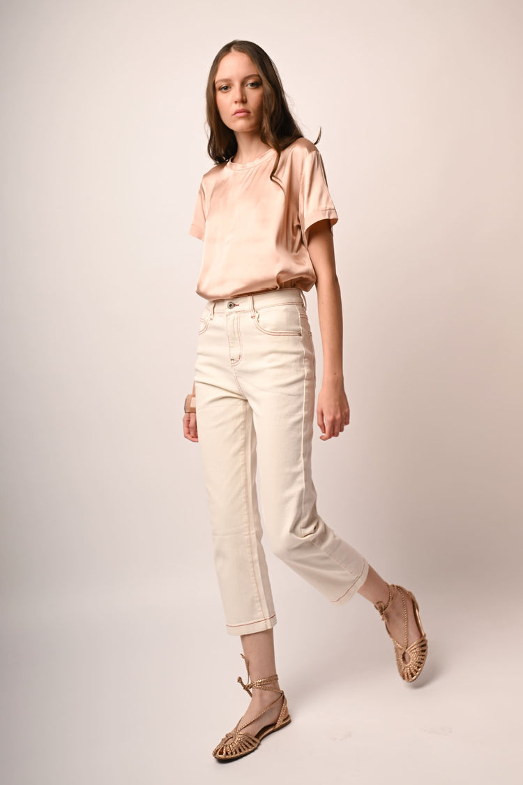 Contrast topstitching jeans