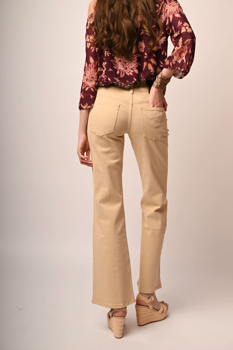 Flared leg jeans