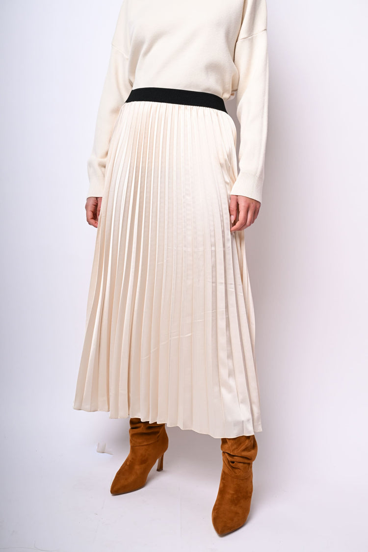 Pleated midi skirt