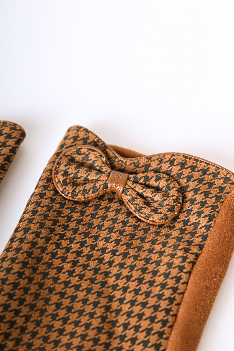 Bow and houndstooth motif gloves