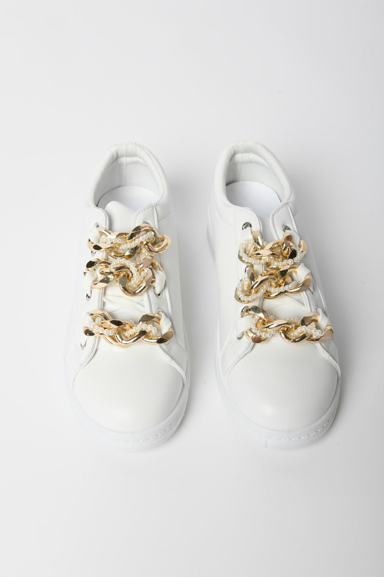 Chain and pearls sneakers