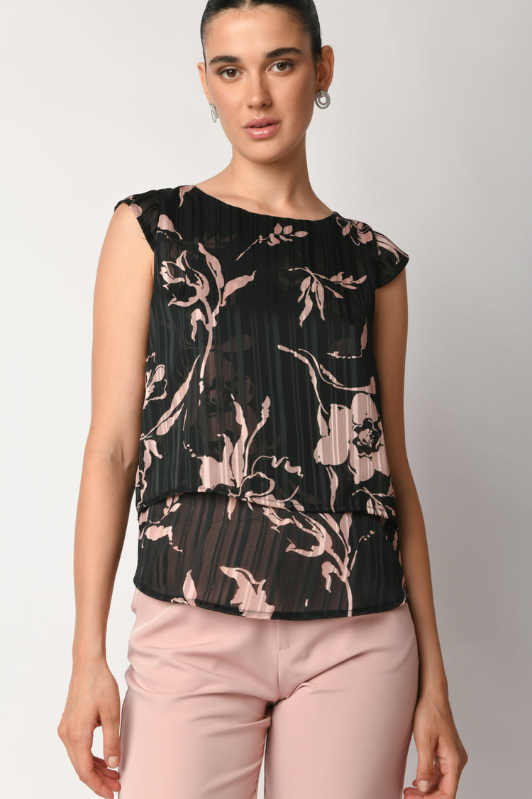 Graphic floral print top