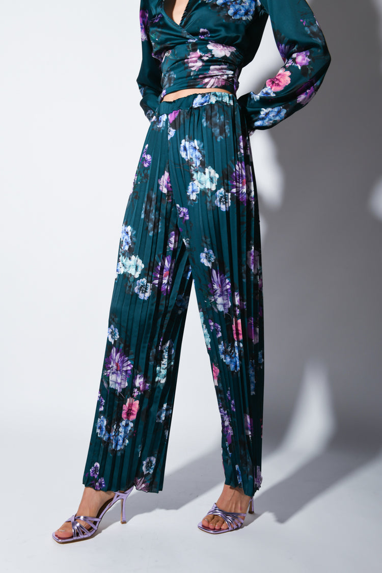 Floral print pleated wide leg pants