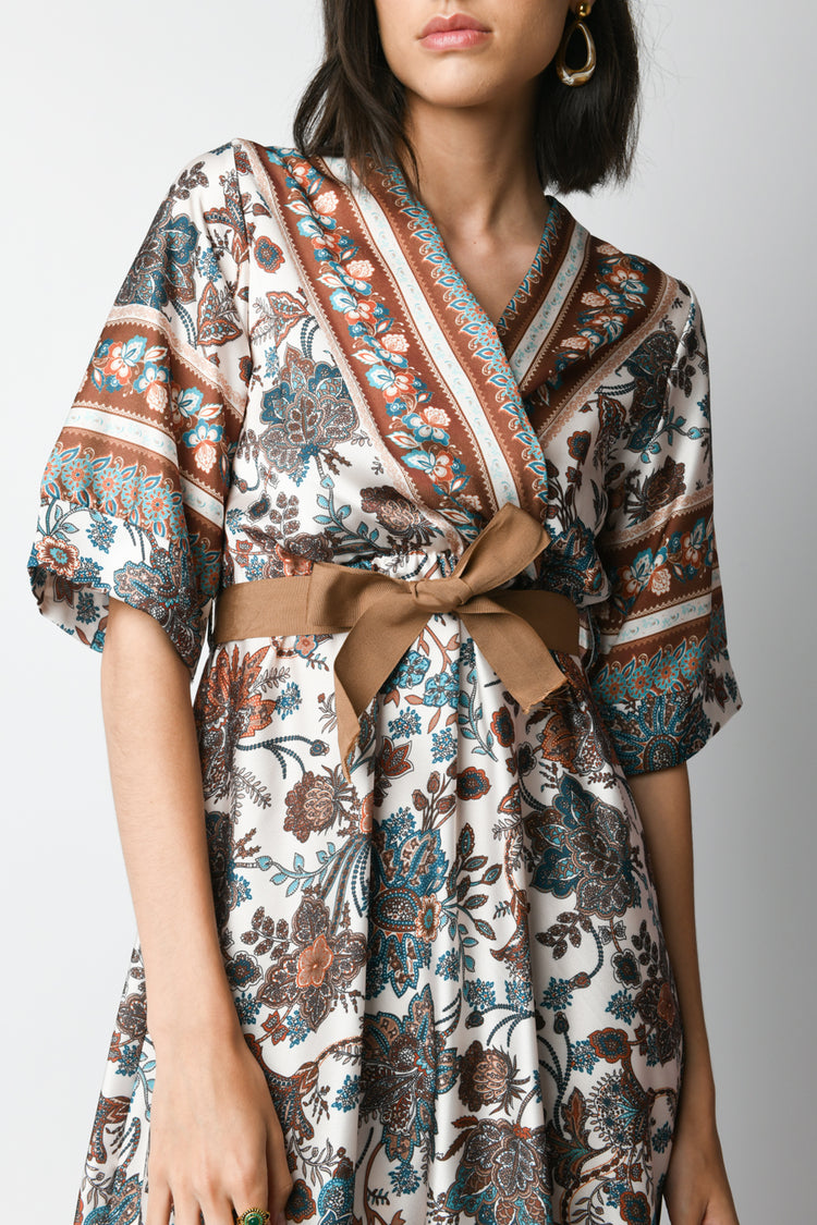 Floral print kimono-style dress